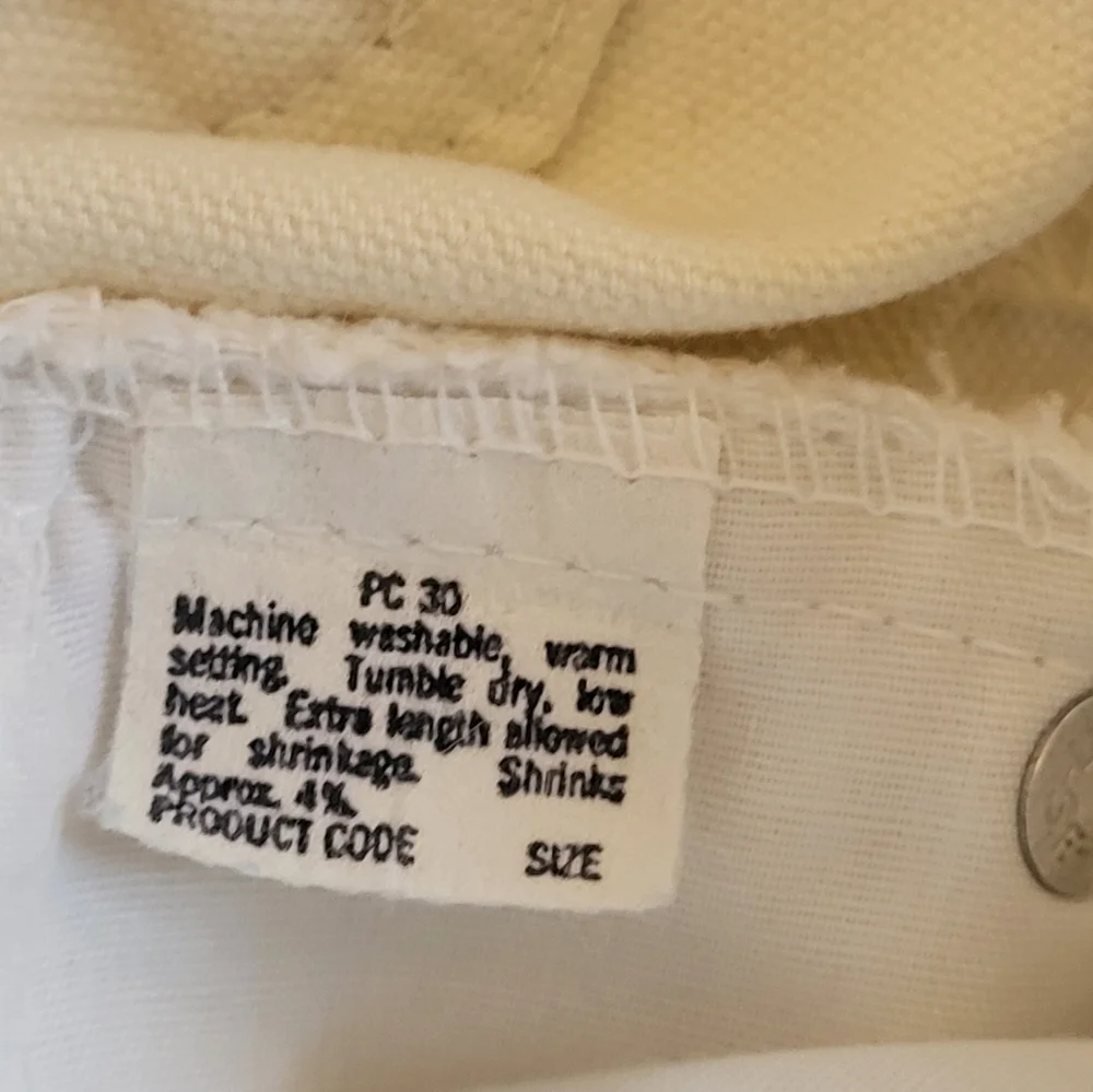 Levis Barnstormer 1970s White Canvas Denim Hot Shorts Size Small - Picture 8 of 10